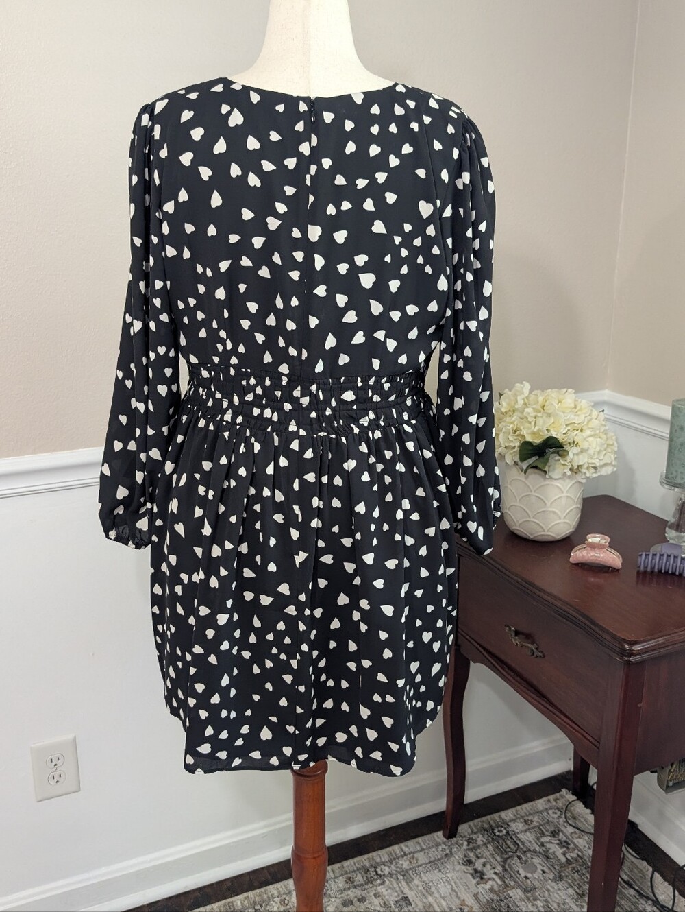 Loft Black And White Heart Dress With Tie Waist, Size 16 Petite - Picture 5 of 8